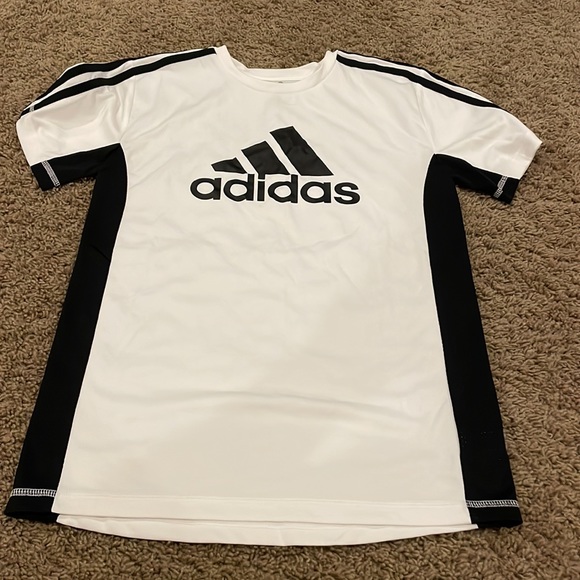 Adidas shirts - Picture 8 of 10